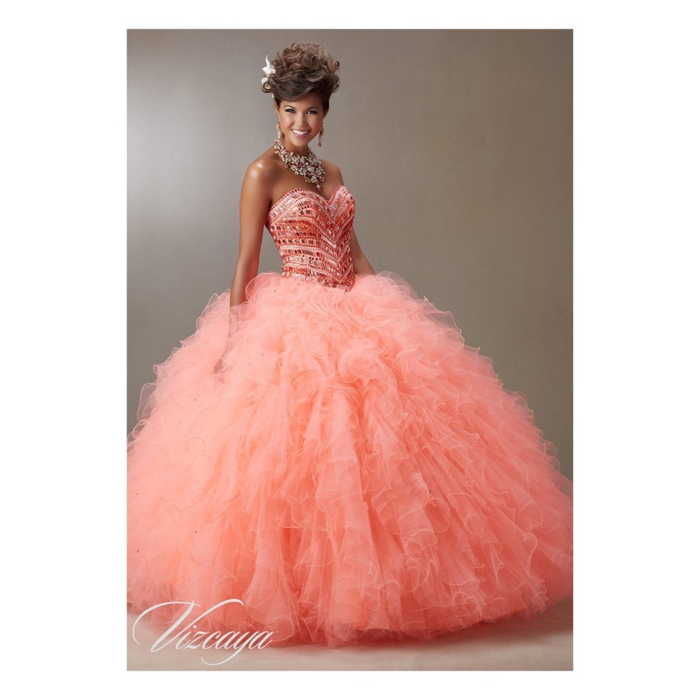 ✨ Coral Burst Quinceanera Gown ✨